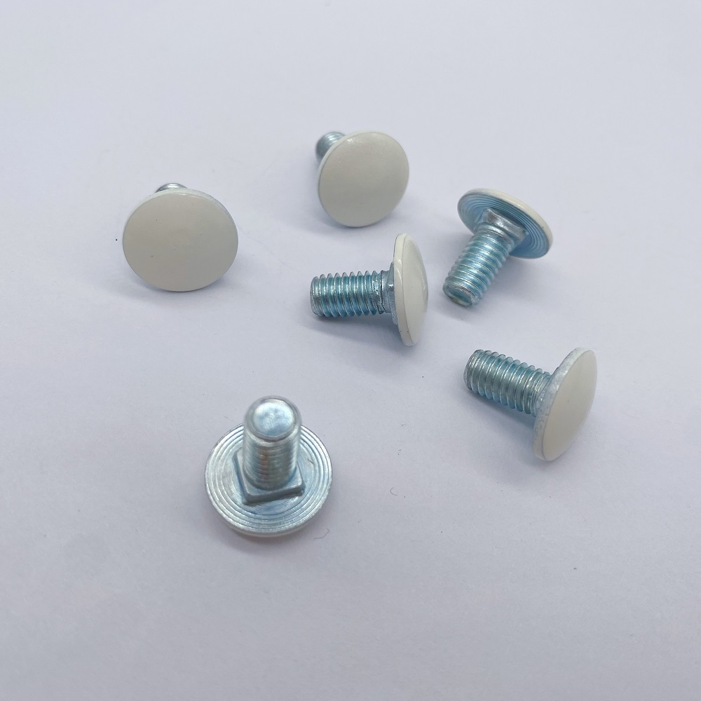 Bu lông cổ vuông đầu nấm DIN603 được đóng gói và vận chuyển
