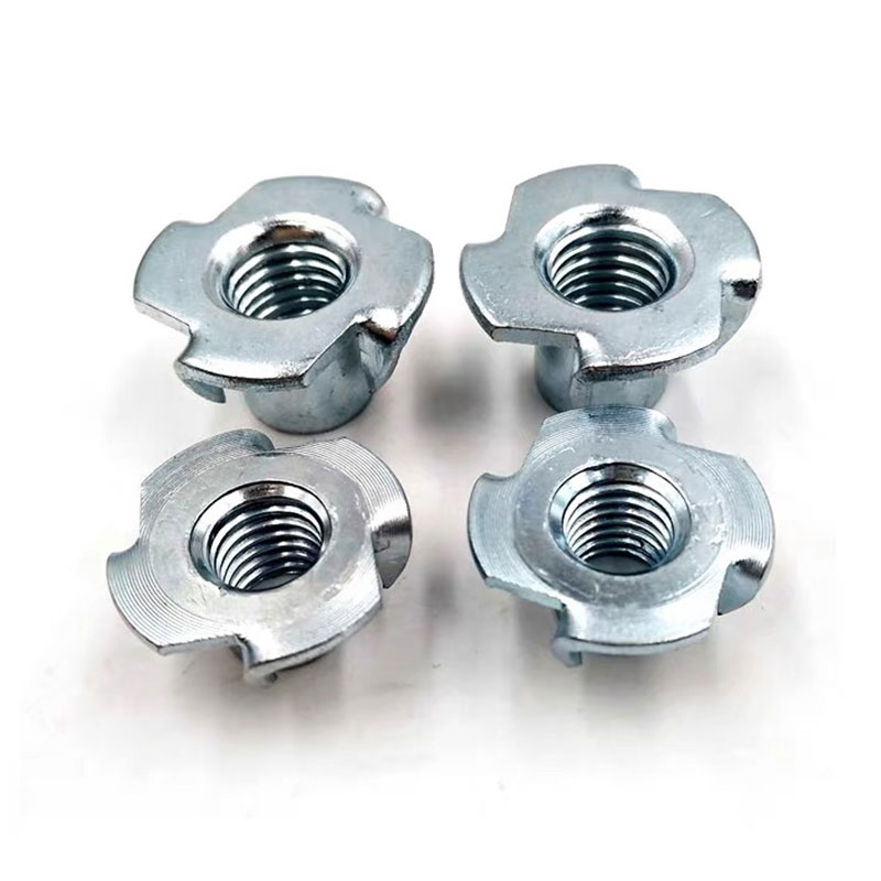 Tại sao Đai ốc bốn hàm là giải pháp buộc chặt quan trọng cho các ứng dụng công nghiệp có độ rung cao?